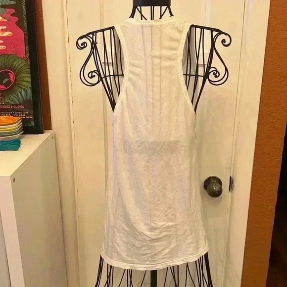 Lululemon Tank Top-Sz 4 - Picture 2 of 5